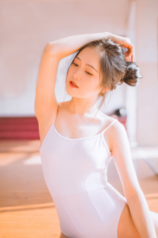 女老师观看